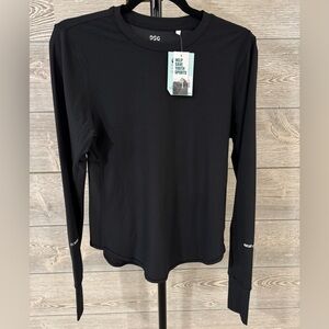 NWT 🎉 Woman’s DSG Run Long Sleeve Tee